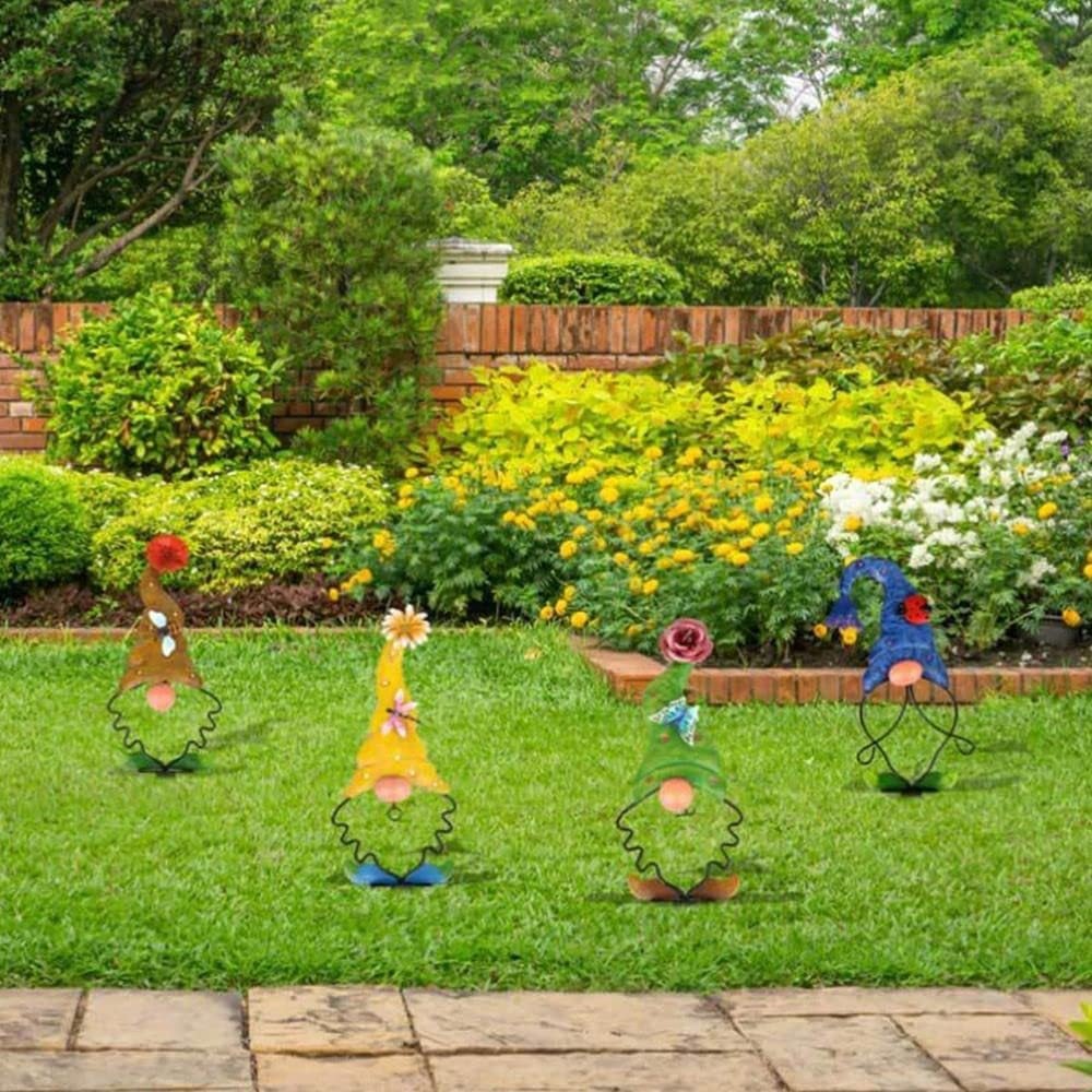 🔥Most Popular Gnome Set of 4 Yard Stakes