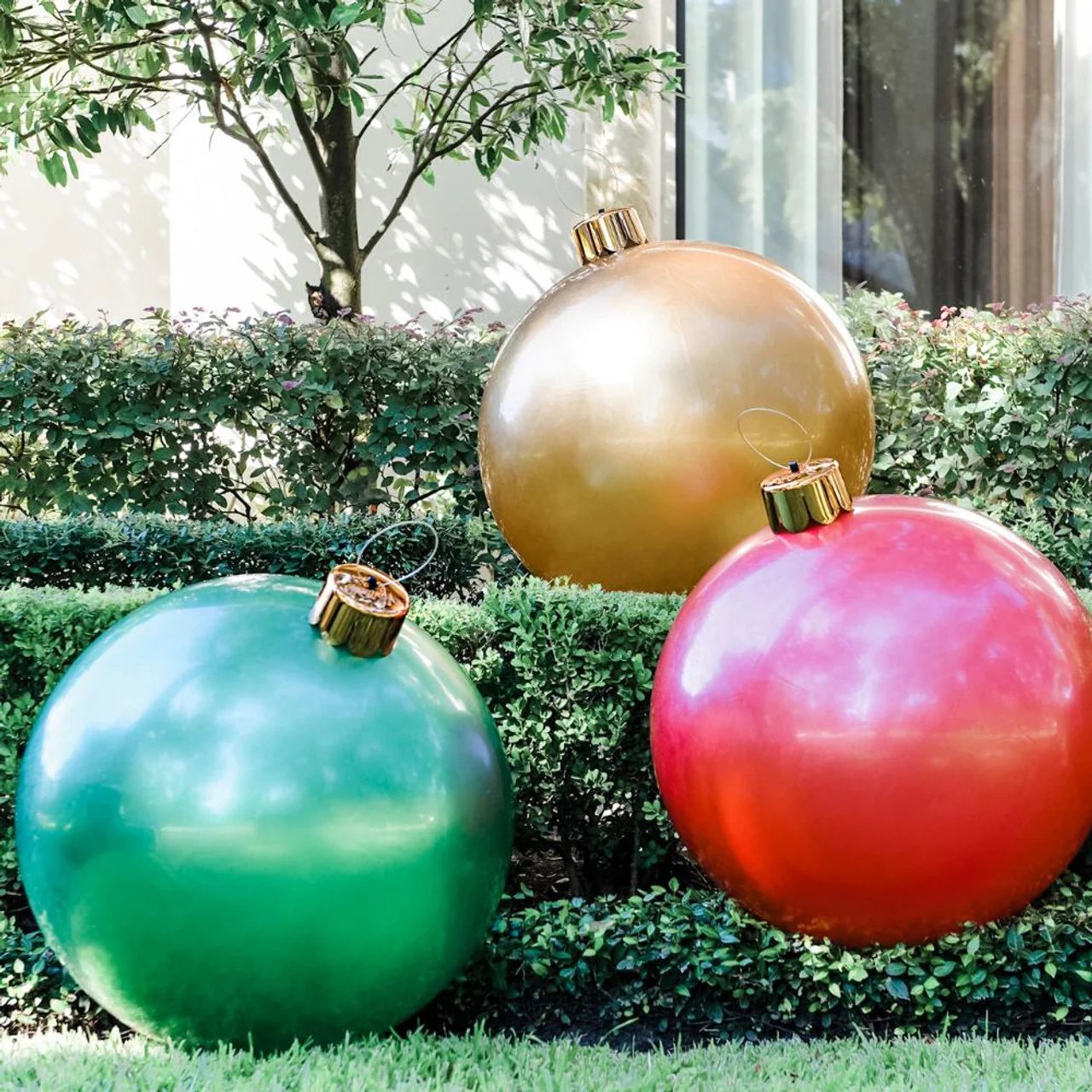 🎄Oversized Inflatable Christmas Ball Decoration🎈 | 🎁Buy 2 Free Shipping🔥