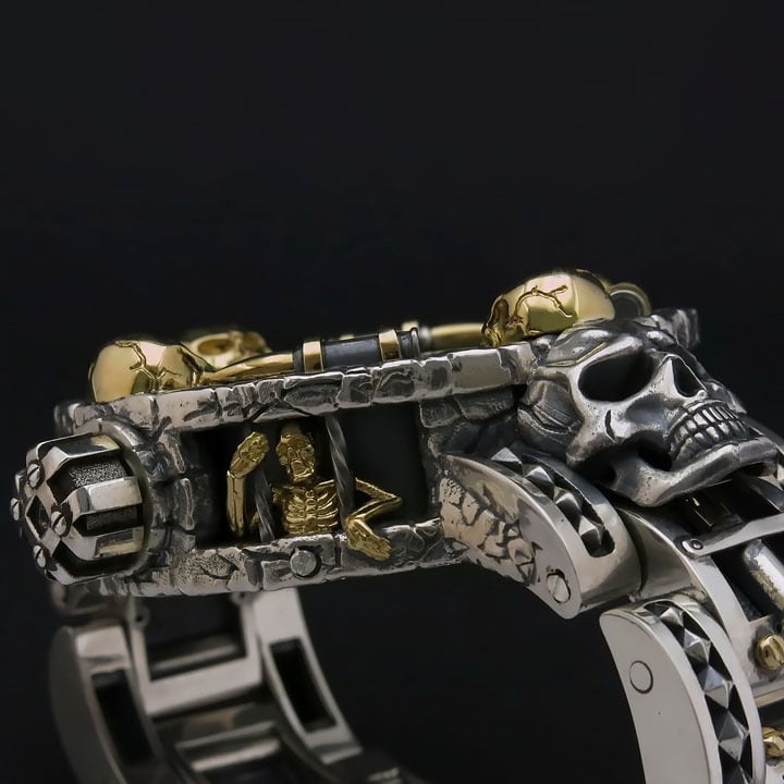 Mysterious Forbidden Bullet Skull Wrist Watch-Free Shipping