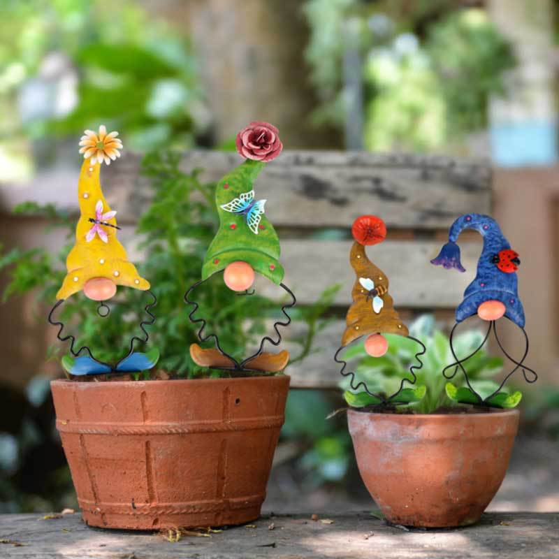 🔥Most Popular Gnome Set of 4 Yard Stakes