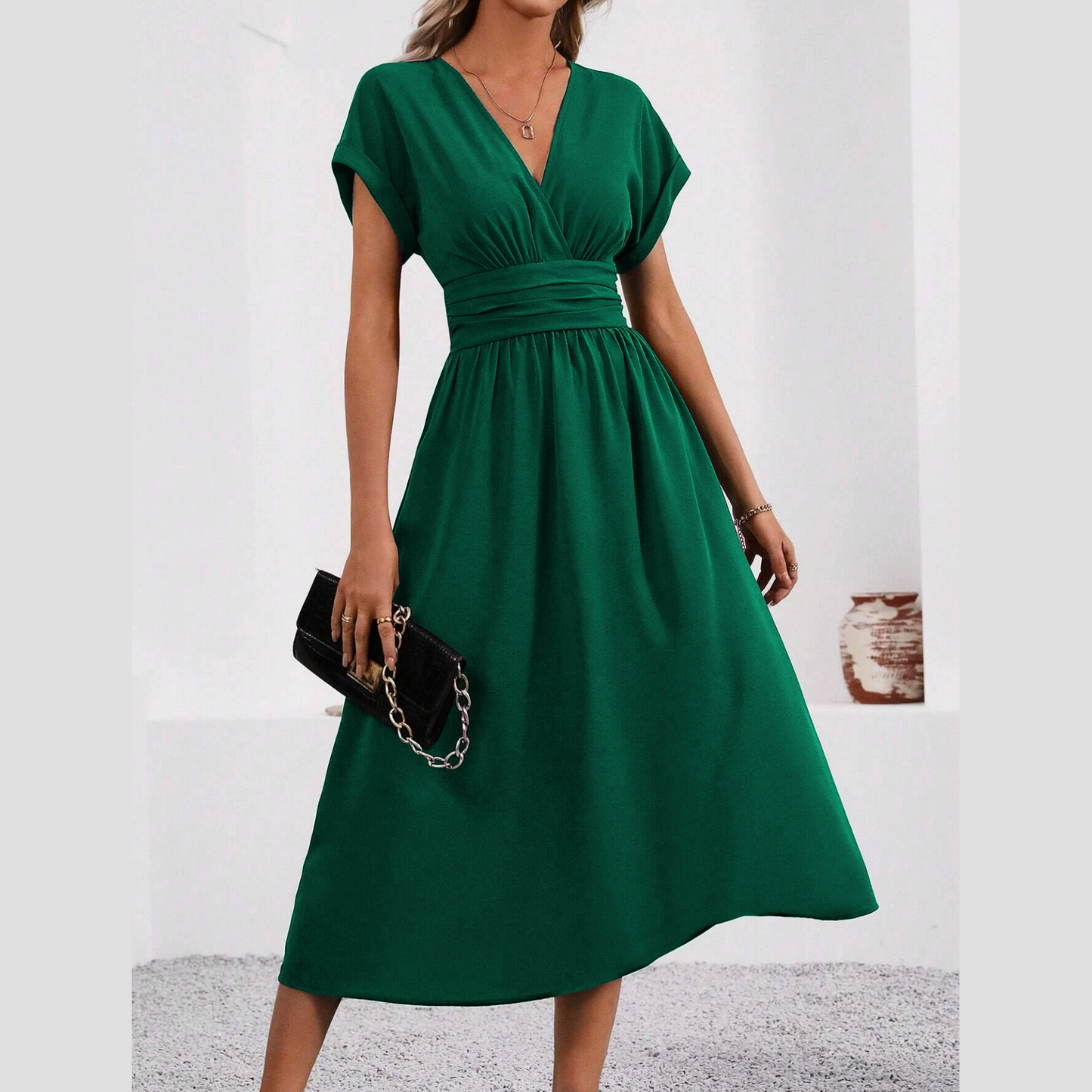 Women's V-neck Nipped-in Waist Dress