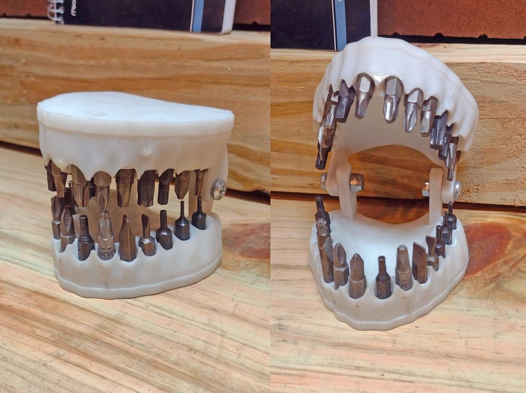 - Denture Drill Bit Holder