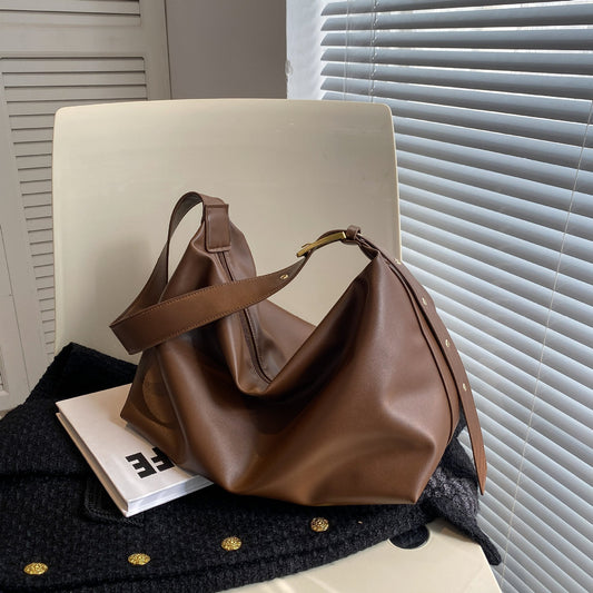 🎉Mega Sale ——High Quality Large-capacity Leather Trendy Shoulder Messenger Bag