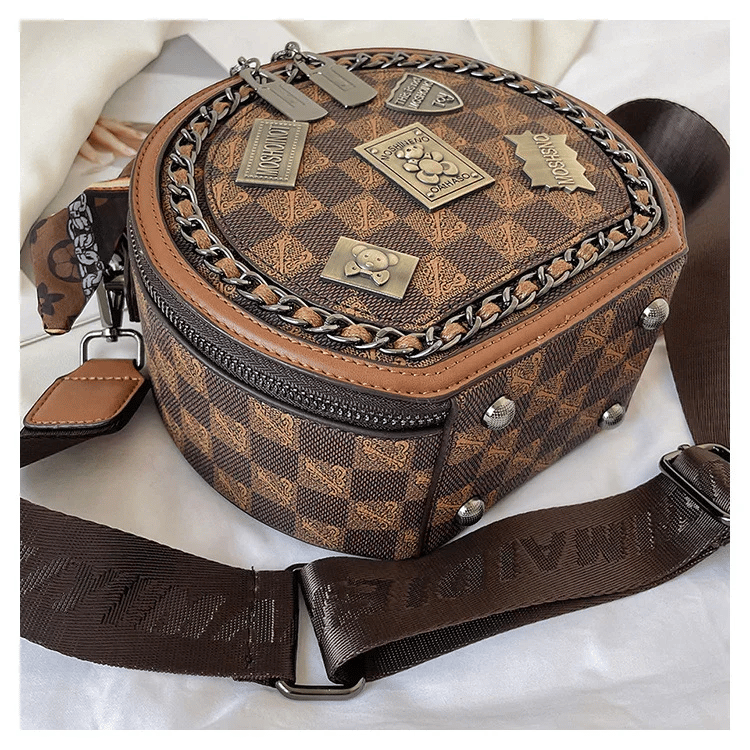 🔥Last Day Promotion 70% OFF - Fashion Retro Bear Badge Print Leather Purse Handbags(Double Zipper)