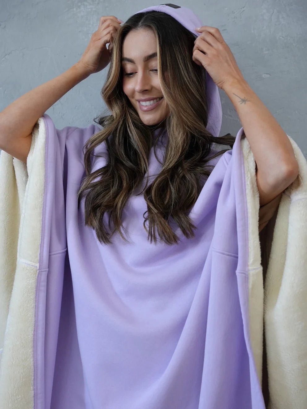 ✨2025 New Arrival💎Loose Hooded Poncho Hoodie